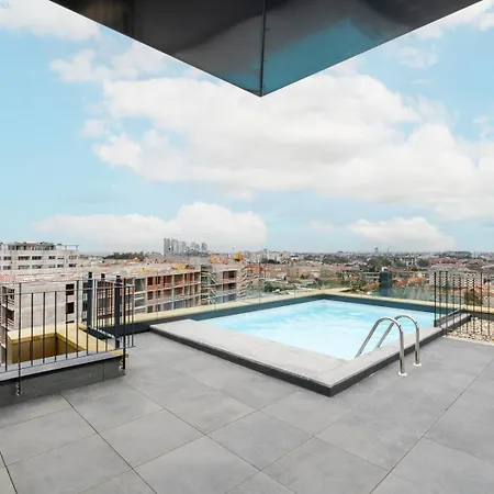 Hostwise - Modern With Rooftop Pool * Vila Nova de Gaia