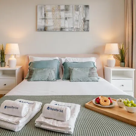 Hostwise - Modern With Rooftop Pool Vila Nova de Gaia