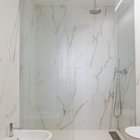 Hostwise - Modern With Rooftop Pool * Vila Nova de Gaia